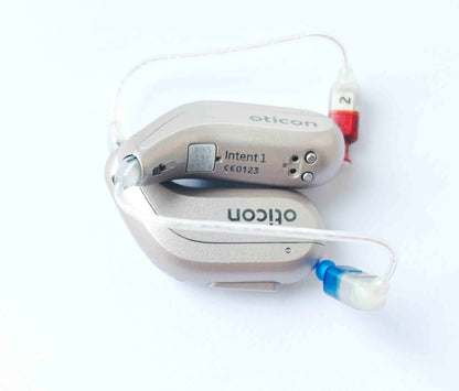 Used, Pair of Oticon Intent 1 hearing aids + Speakers 3/85db